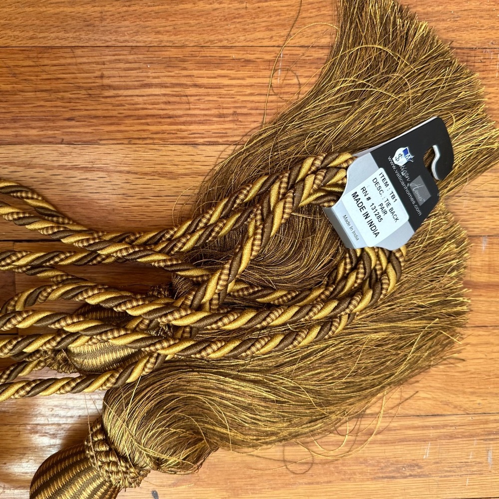New‎ Bundle of 3 2-packs Large Luxury Gold Twisted Tiebacks 26 in. - Picture 3 of 4